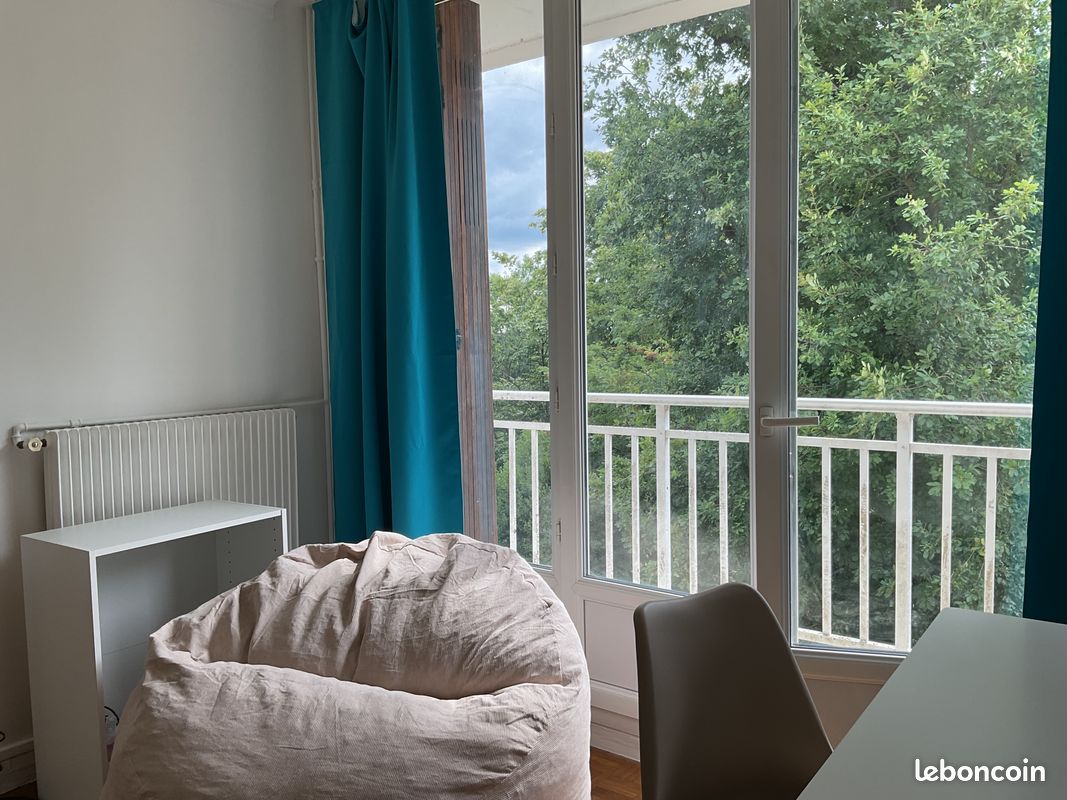 Appartement 3 pièces 55 m² · à Versailles · 55 m² · 330 000 €
