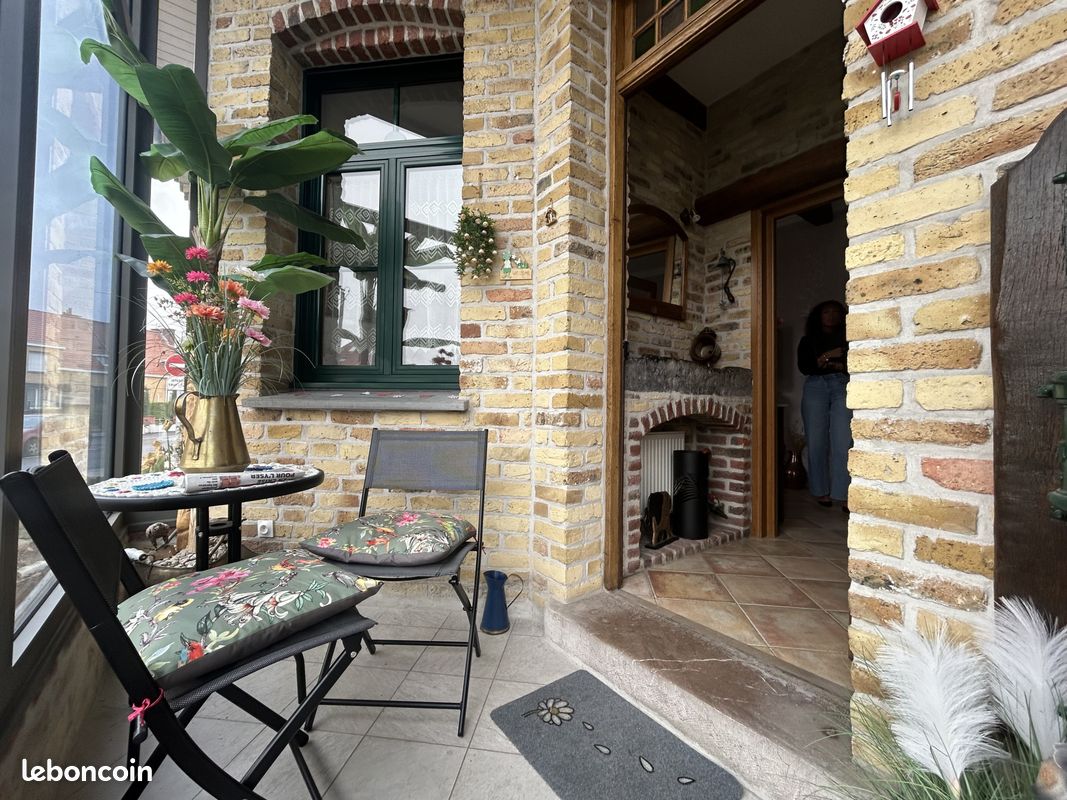Maison 7 pièces 144 m² · à Bourbourg · 144 m² · 341 250 €