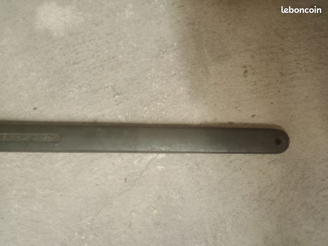 101 - Clés à molette, ajustement rapide, manche métal 101.18 Facom - Outillage