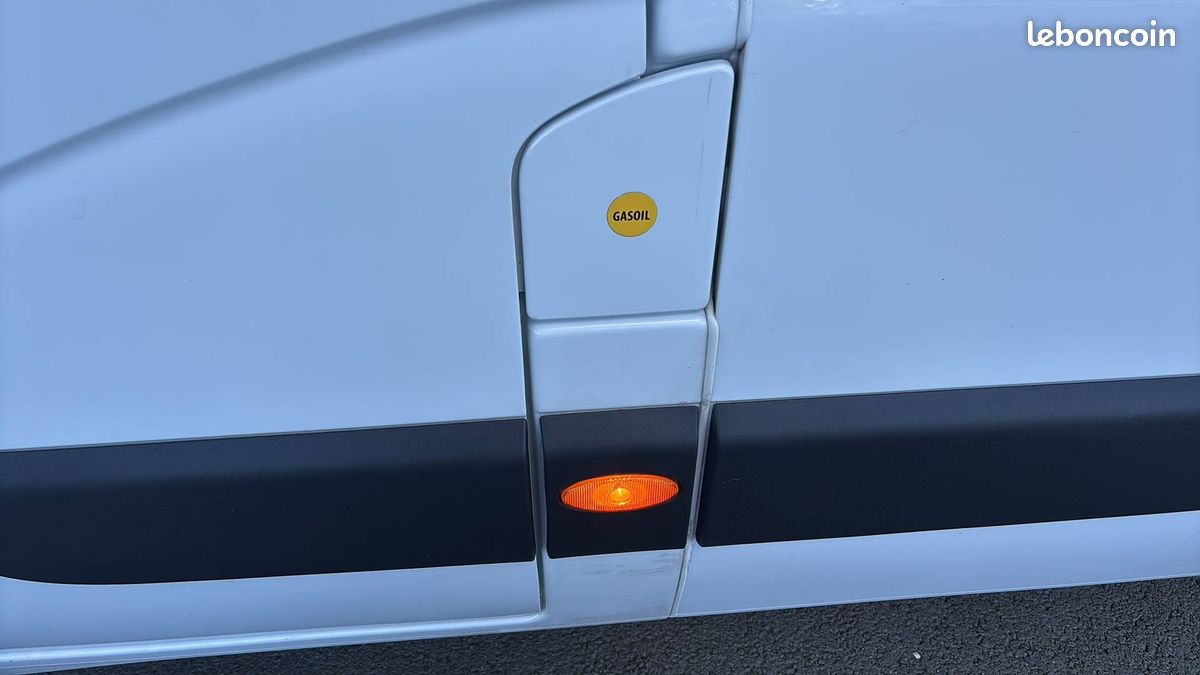 Renault master fgn trac f3500 l3h3 blue dci 135 (image 25)