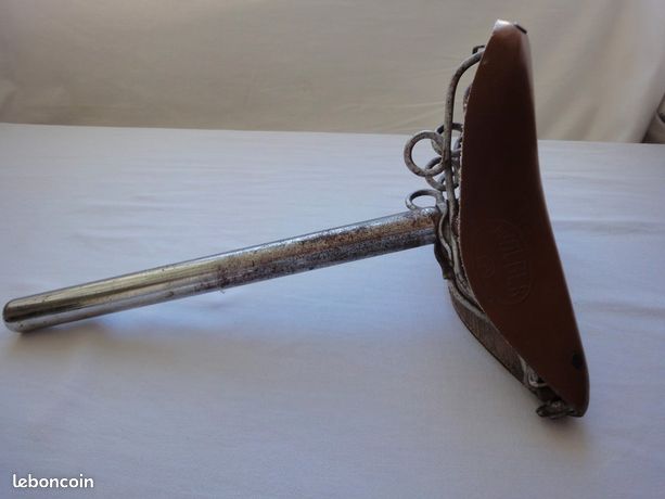 ANCIENNE SELLE DE Vélo en Cuir A. Wolber vintage EUR 10,00 - PicClick FR