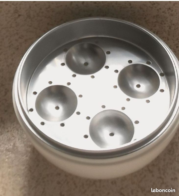 Cuiseur vapeur avec inserts à oeufs (image 3)
