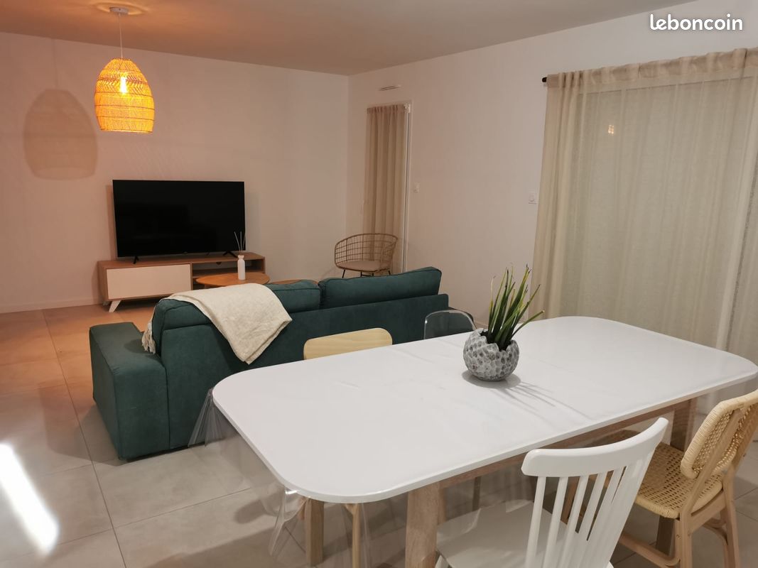 Maison 5 pièces 92 m² · à Essarts-en-Bocage · 92 m² · 990 €/mois