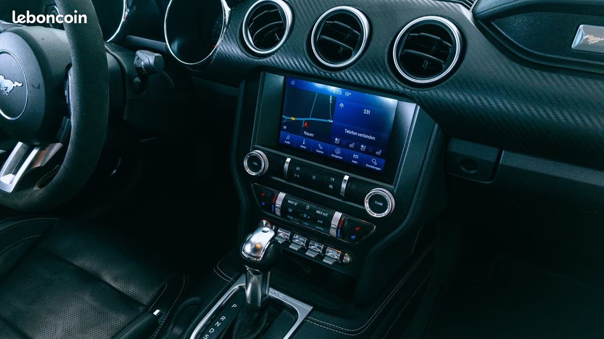 FORD Mustang FASTBACK 2.3 ECOBOOST PERFORMANCE 317CH BVA - KIT SHELBY GT350 - 18 900 KM (image 15)