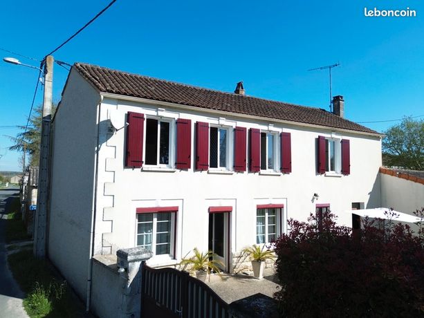 Longère 5 pièces 145 m²