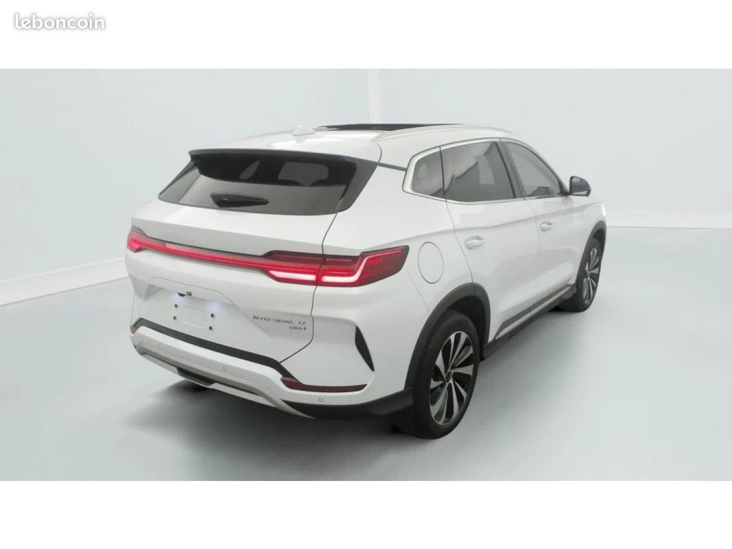 BYD SEAL U 1.5 DM-i - 218 Boost (image 4)