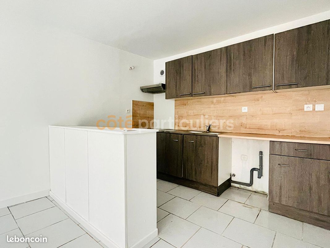 Appartement 3 pièces 55 m² · à Caussade · 55 m² · 568 €