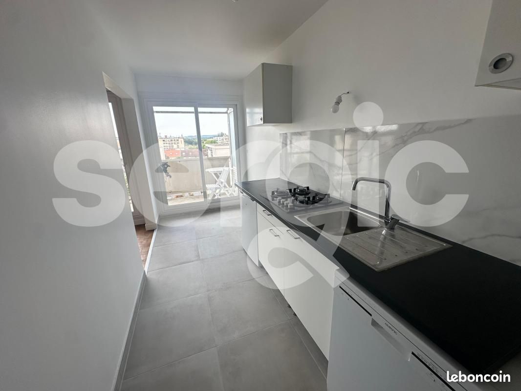 Appartement 1 pièce 56 m² · à Reims · 56 m² · 703 €