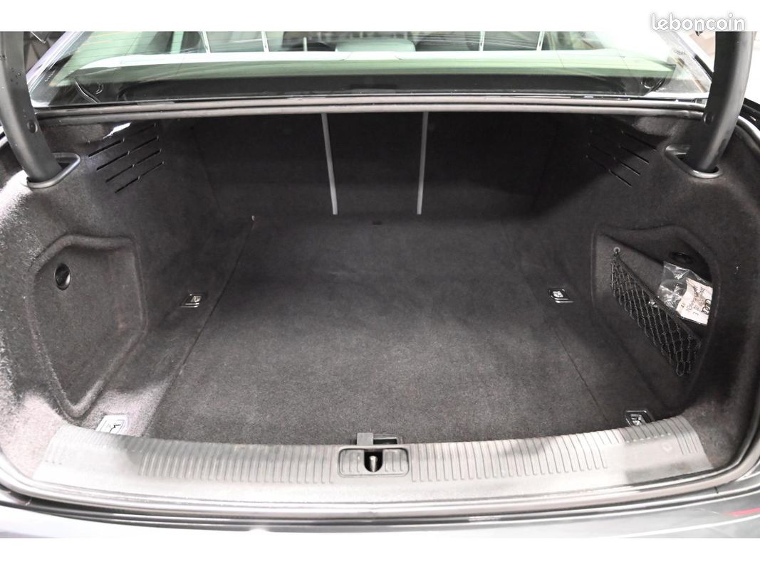 AUDI A4 2.0 35 TFSI - 150 - BV S-tronic 2016 BERLINE Business line PHASE 3 (image 34)