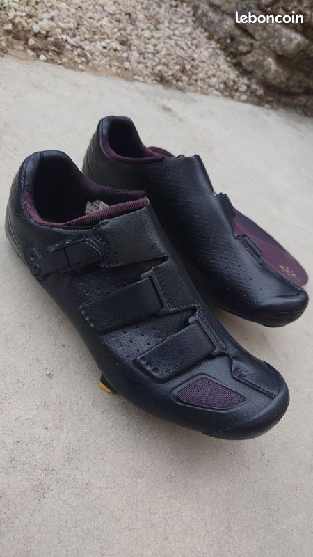 Chaussures Shimano RP9 noires - taille 43 (image 1)
