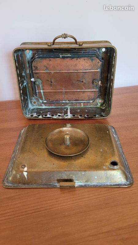 ANCIENNE CHAUFFERETTE à ALCOOL LA FRILEUSE CAVAILLE laiton argenté collection
