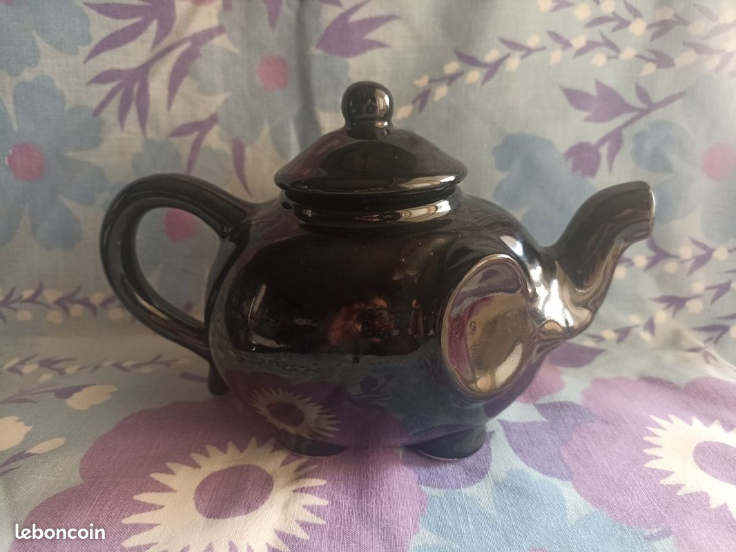 Théière Céramique Éléphant Couleur Wengé - Déco Vintage Originale