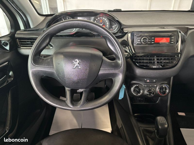 Peugeot 208 1.6 BLUEHDI 75CH ACCESS 5P (image 6)