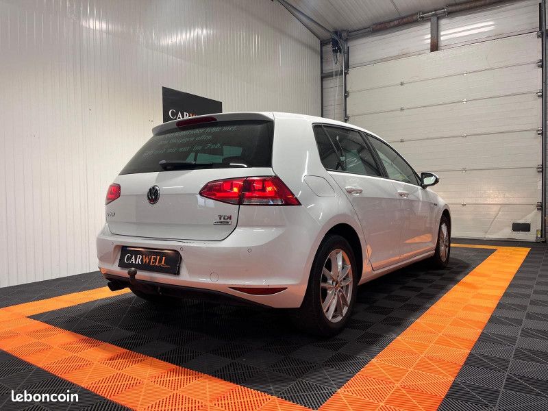 Volkswagen GOLF VII 1.6 TDI 110CH BLUEMOTION TECHNOLOGY FAP LOUNGE 5P (image 3)
