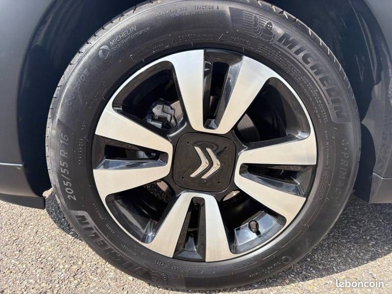 Citroën C3 PureTech 83 S&S BVM5 Shine (image 11)