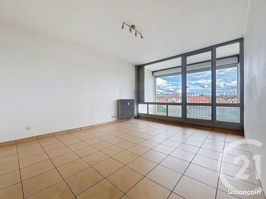 Appartement 2 pièces 50 m² · à Luxeuil-les-Bains · 50 m² · 550 €/mois