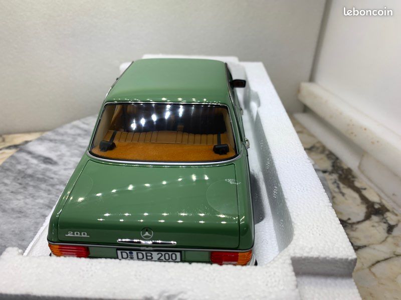 Modèle réduit Lancia - Thema Turbo I.e. 1s 1984 - Platino Met 1/18