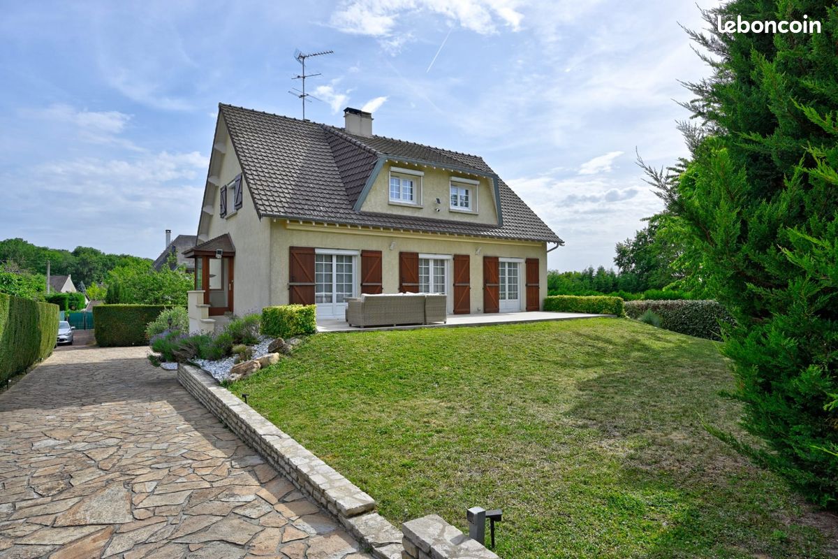 Maison 6 pièces 140 m² · à Saintry-sur-Seine · 140 m² · 499 000 €