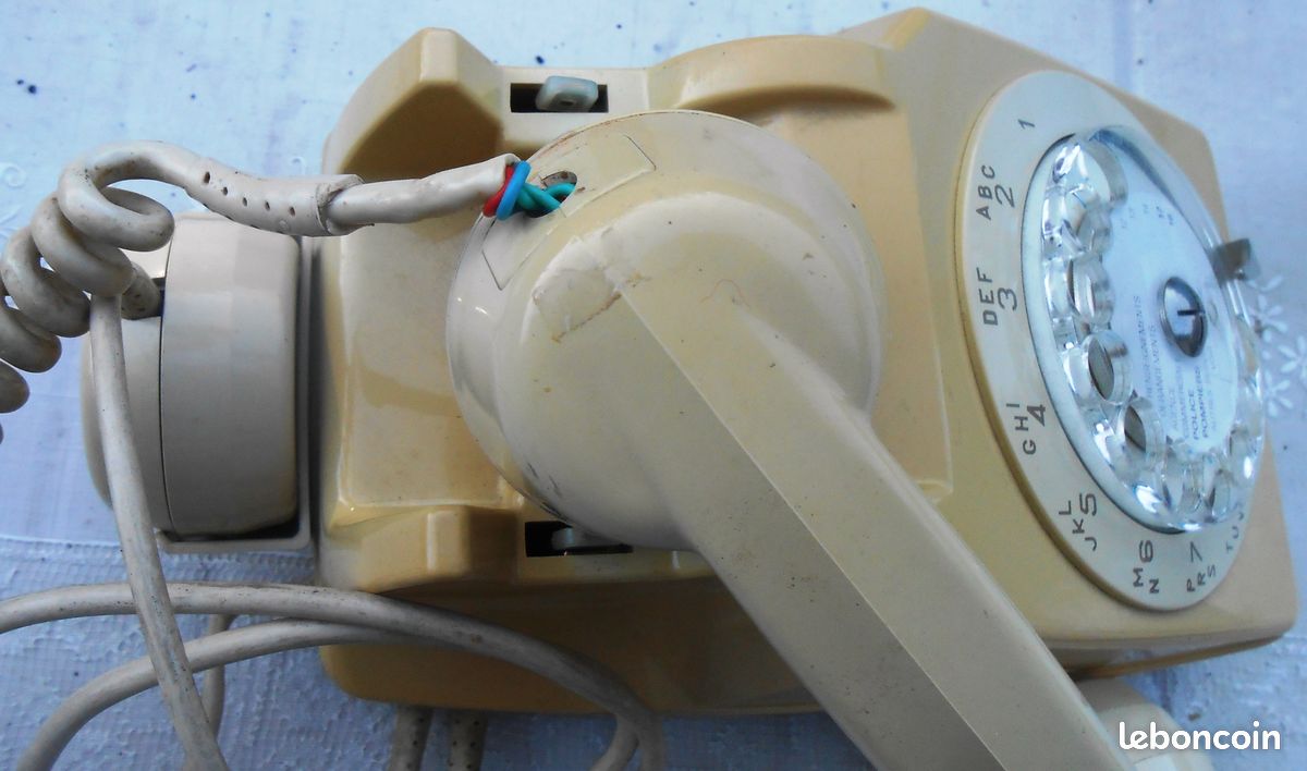 Ancien Téléphone à cadran S.63 (vic) (image 5)