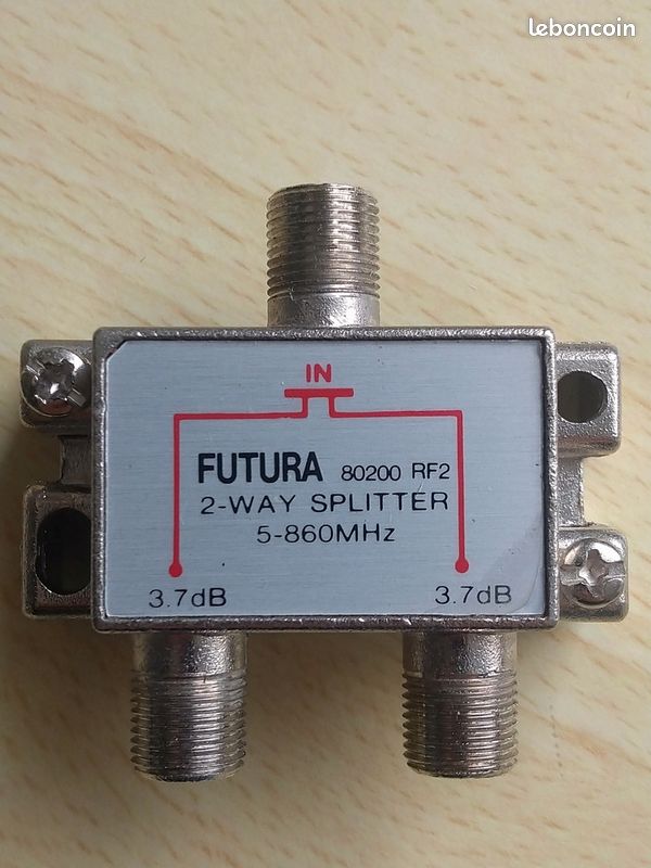 Splitter antenne FUTURA 80200 RF2 (image 1)
