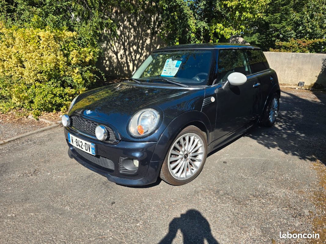 Mini cooper r 56 1.6 l 120cv (image 1)