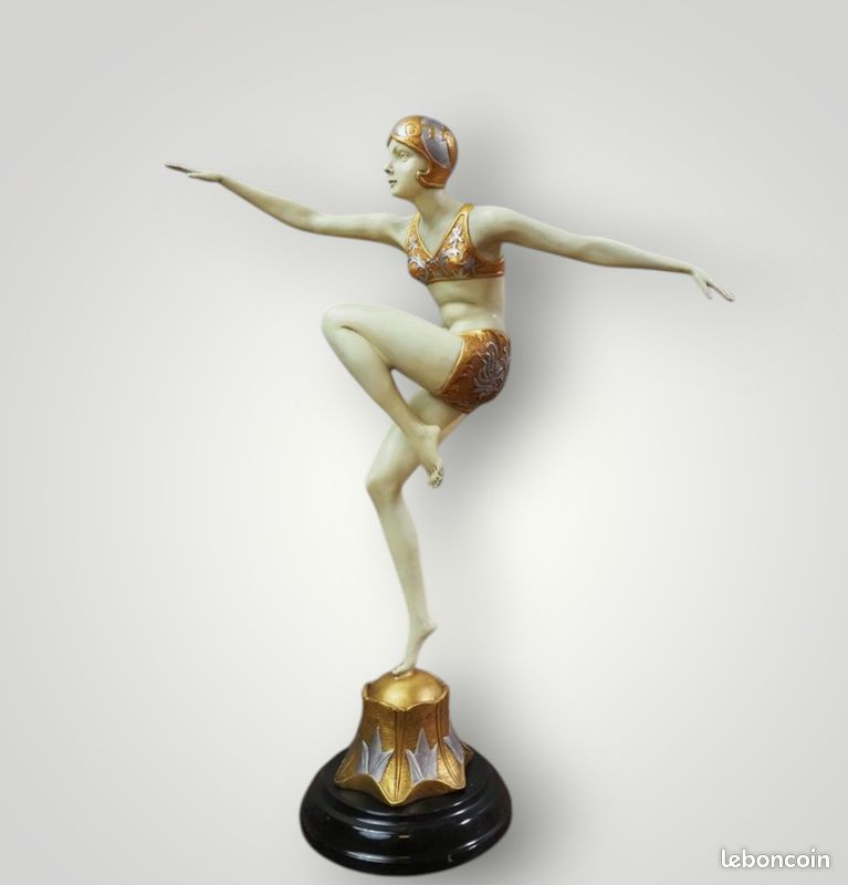 STATUETTE DE DANSEUSE thaïlandaise en bronze sur socle bois EUR 45,00