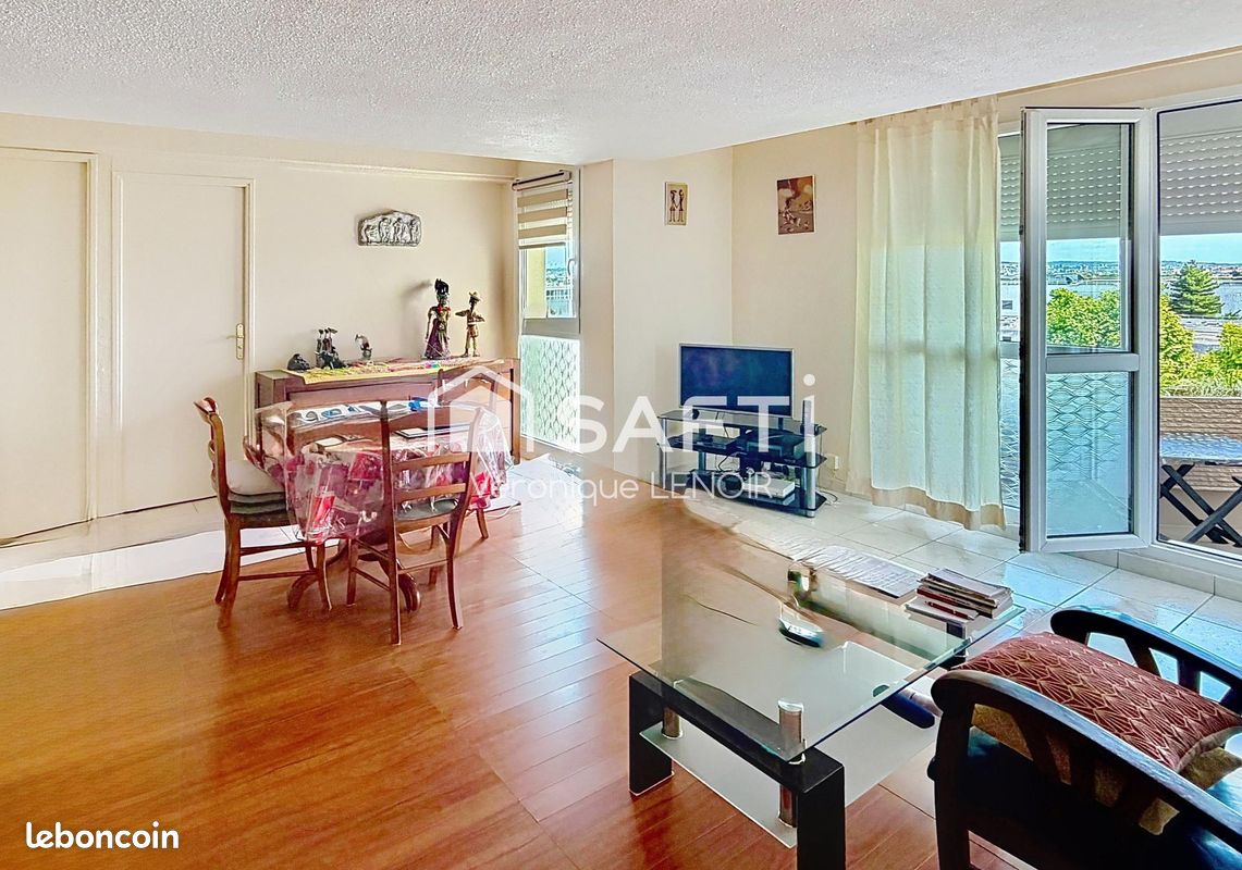 Appartement 2 pièces 61 m² · à Chatou · 61 m² · 245 000 €