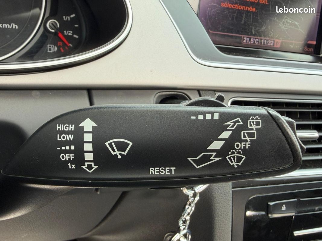 AUDI A4 AVANT 2.0 TDI 136 Ambiente - TOIT OUVRANT - RADAR AR (image 18)