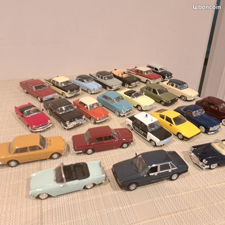 Les voitures automobiles de la marque Chrysler, voitures anciennes de