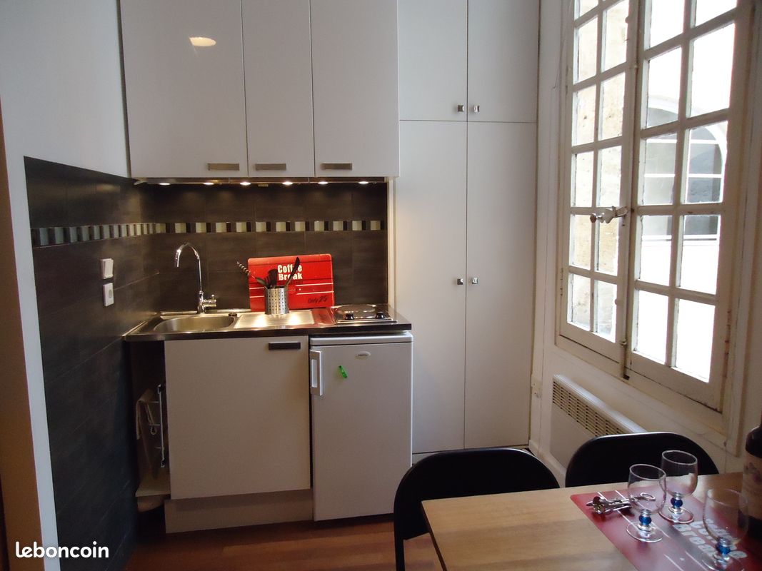 Appartement 1 pièce 18 m² · à Bordeaux · 18 m² · 530 €/mois