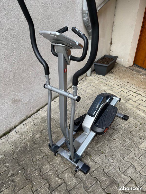 Vélo elliptique (image 4)