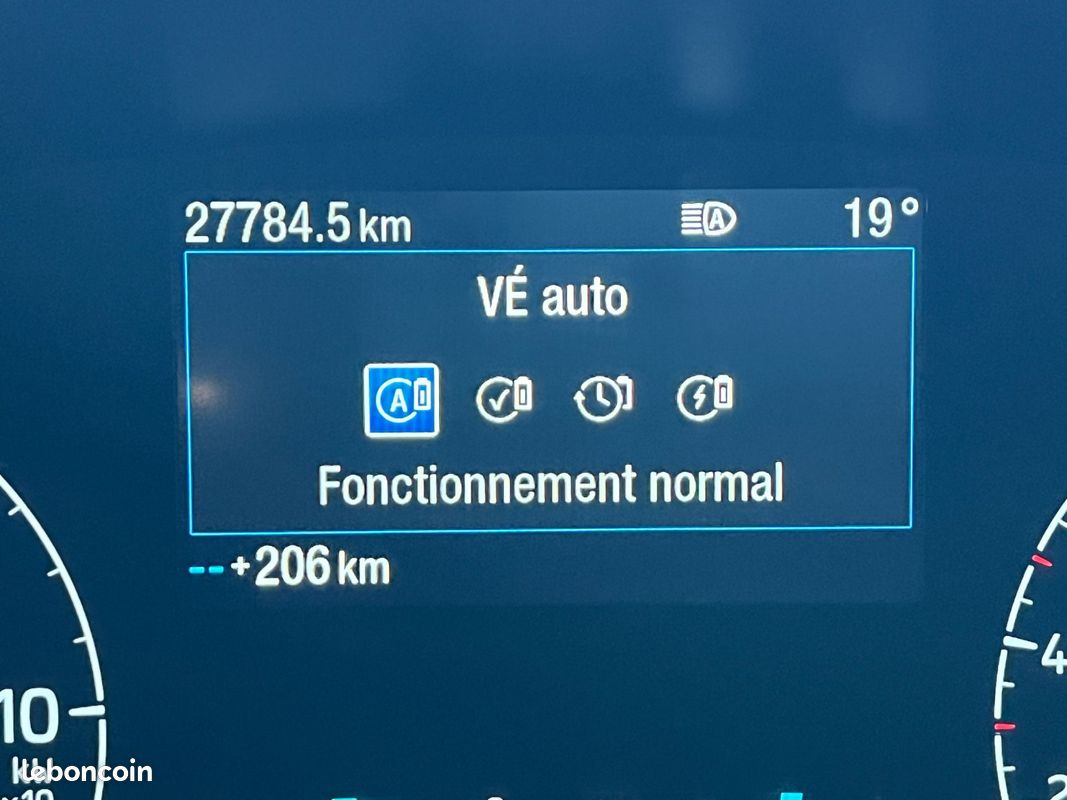 FORD TOURNEO CUSTOM 320 L1H1 1.0 EcoBoost 120 Phev Titanium (image 38)