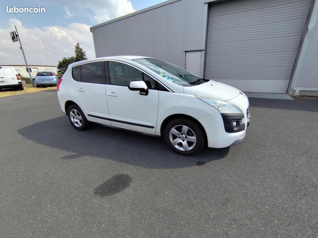 PEUGEOT 3008 1.6 e-HDi FAP - 115 - BV MP6 Business Pack PHASE 1 (image 5)