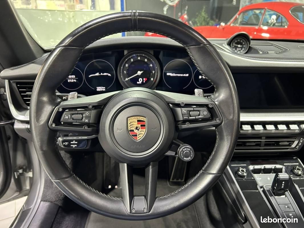 Porsche 911 992.1 Carrera 4S Cabriolet 450 ch (image 18)