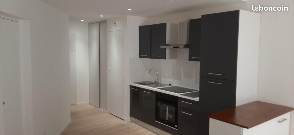 Appartement 2 pièces 54 m² · à Aups · 54 m² · 540 €