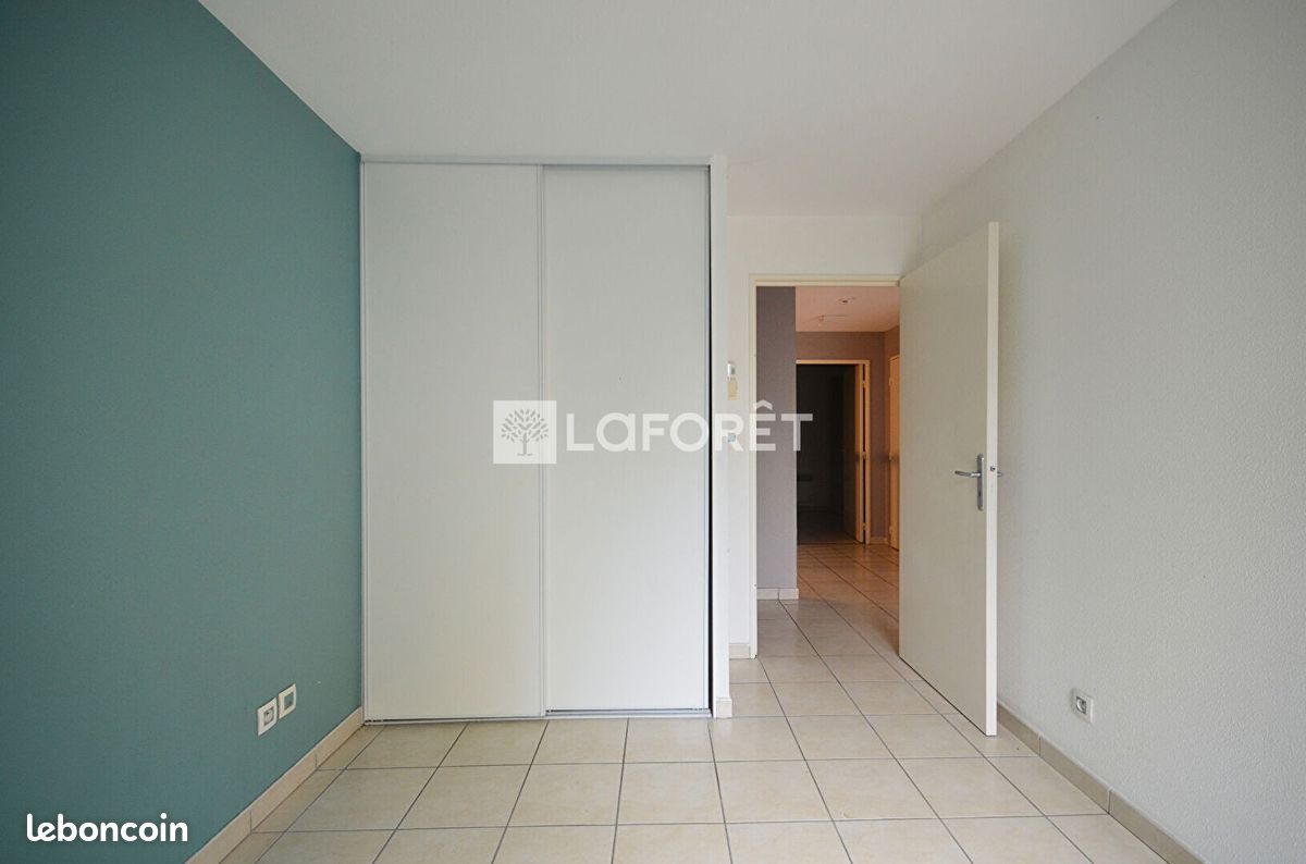 Maison a louer vaulx-en-velin - 5 pièce(s) - 102 m2 - Surfyn