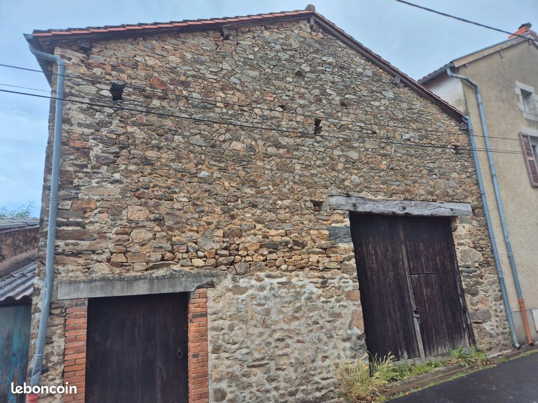 Maison 1 pièce 55 m² · à Bellac · 55 m² · 10 000 €
