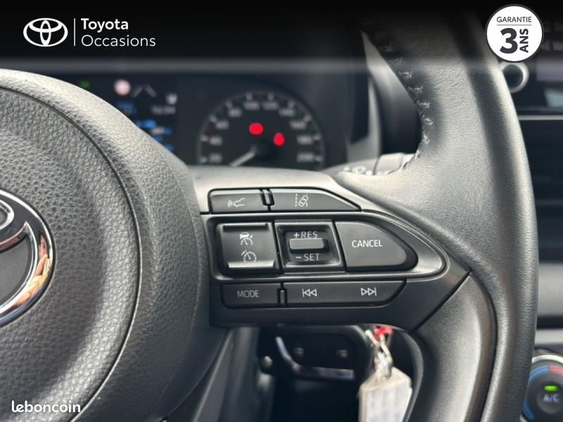 Toyota Yaris 120 VVT-i Dynamic 5p MY22 (image 19)