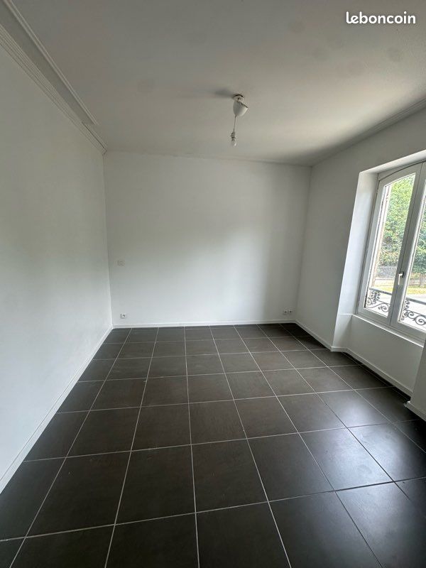 Appartement 1 pièce 35 m² · à Noisiel · 35 m² · 830 €