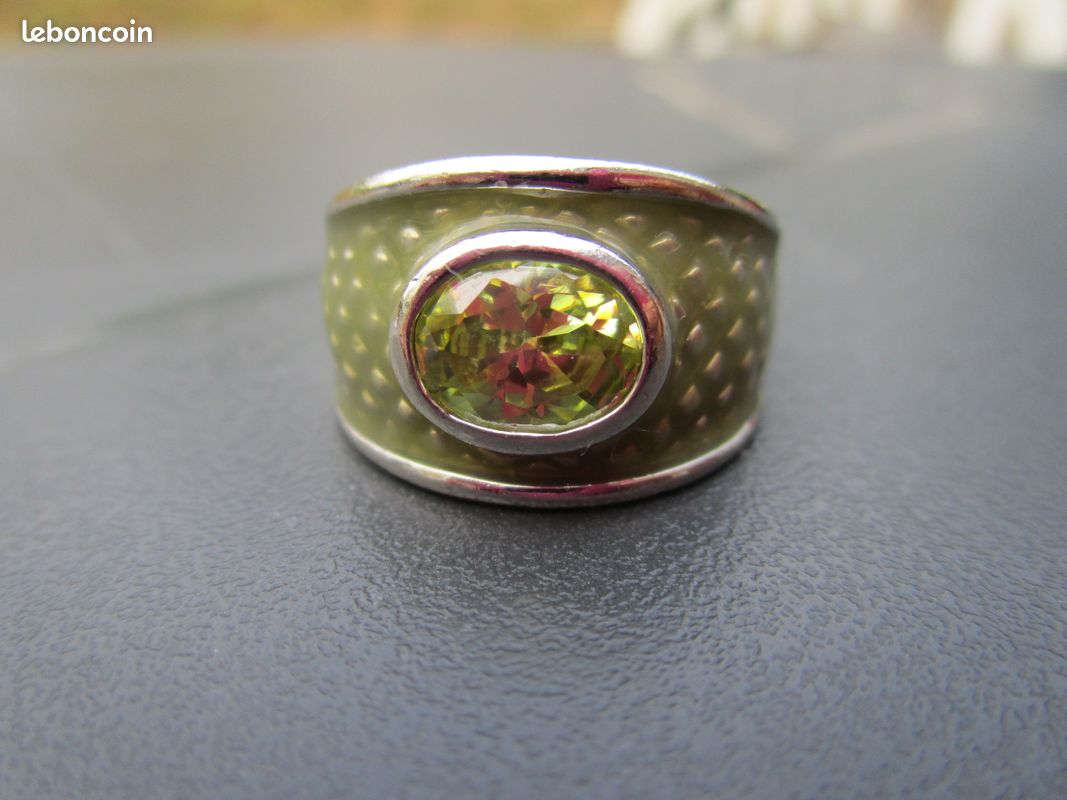 Bague Vintage Imposante Argentée Avec Cristaux Topaze - Taille 54, Référence 1716