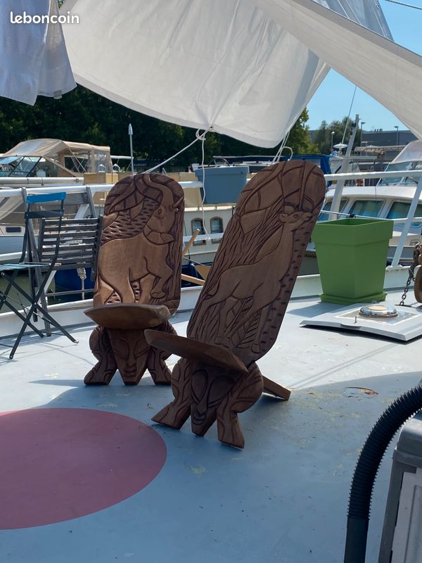 CHAISES africaines (image 1)