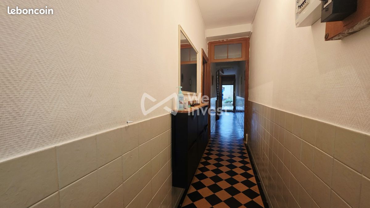 Maison 7 pièces 160 m² · à Carignan · 160 m² · 132 000 €