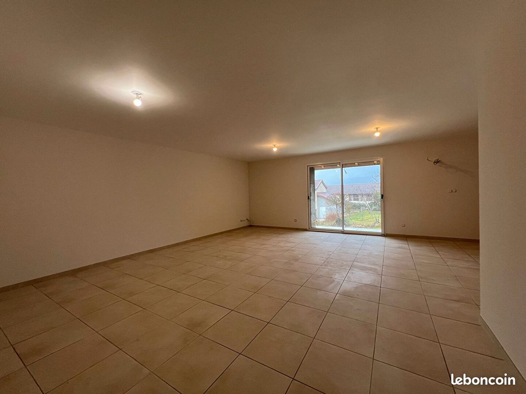 Maison 6 pièces 126 m² · à Arbent · 126 m² · 265 000 €