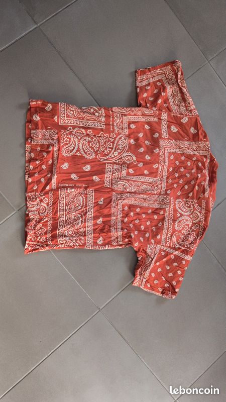 H&M Men's Oversized T-Shirt / Orange Bandana Paisley Cotton Stretch / Size M (image 2)