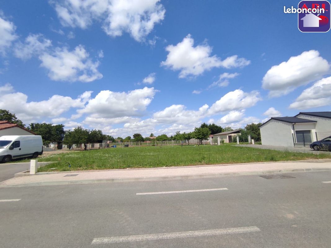 Terrain 501 m² CAZERES · à Cazères · 61 600 €
