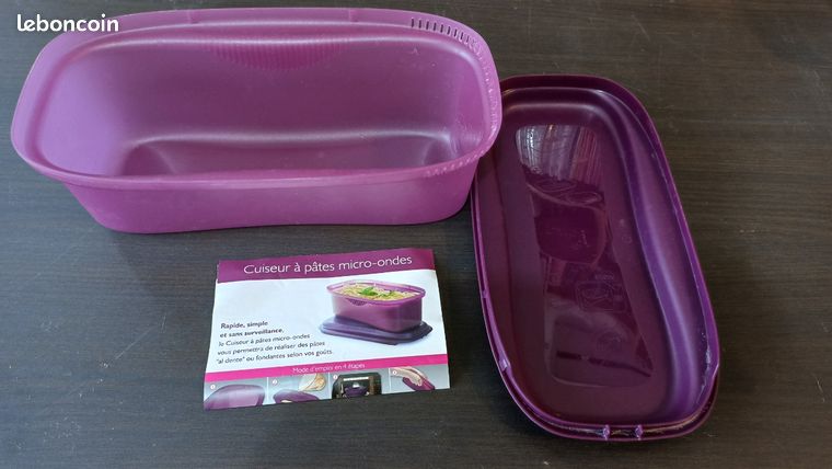 Tupperware Cuiseur à Pâtes Micro-ondes 1,9 L Violet – Plat à Spaghetti Longueur 30 Cm