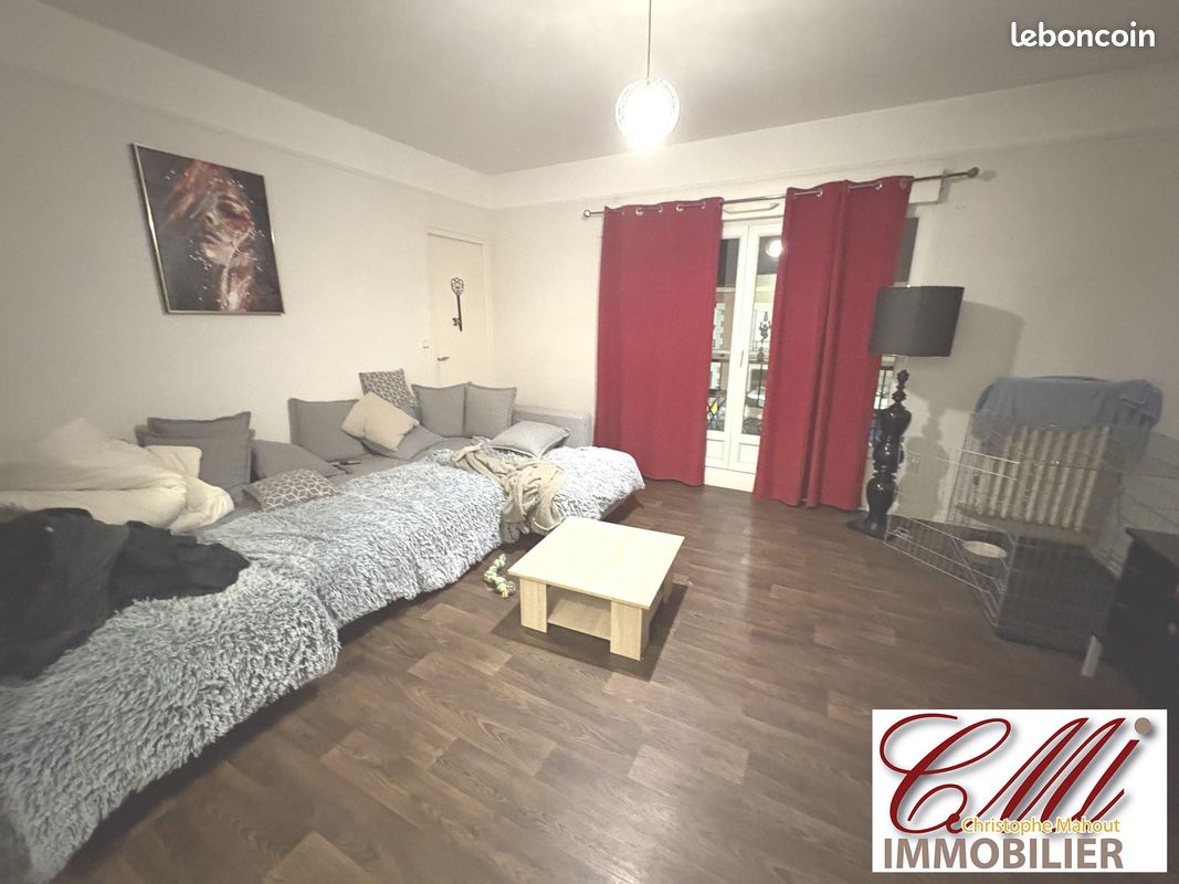 Appartement 4 pièces 95 m² · à Vitry-le-François · 95 m² · 84 000 €