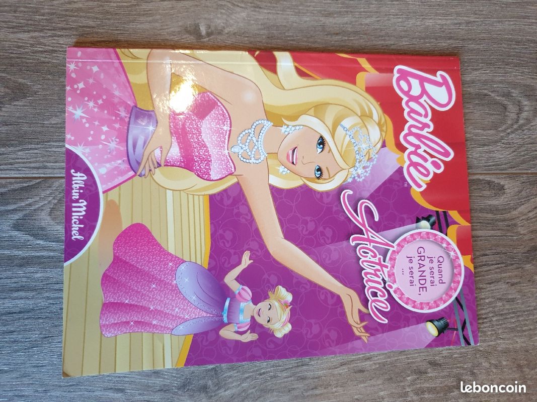 Livre Barbie (image 3)