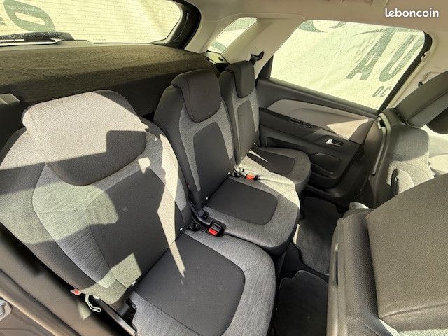 Citroen C4 PICASSO PURETECH 130CH FEEL S&S (image 12)