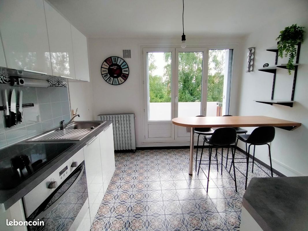 Appartement 2 pièces 50 m² · à Saint-Étienne · 50 m² · 600 €/mois